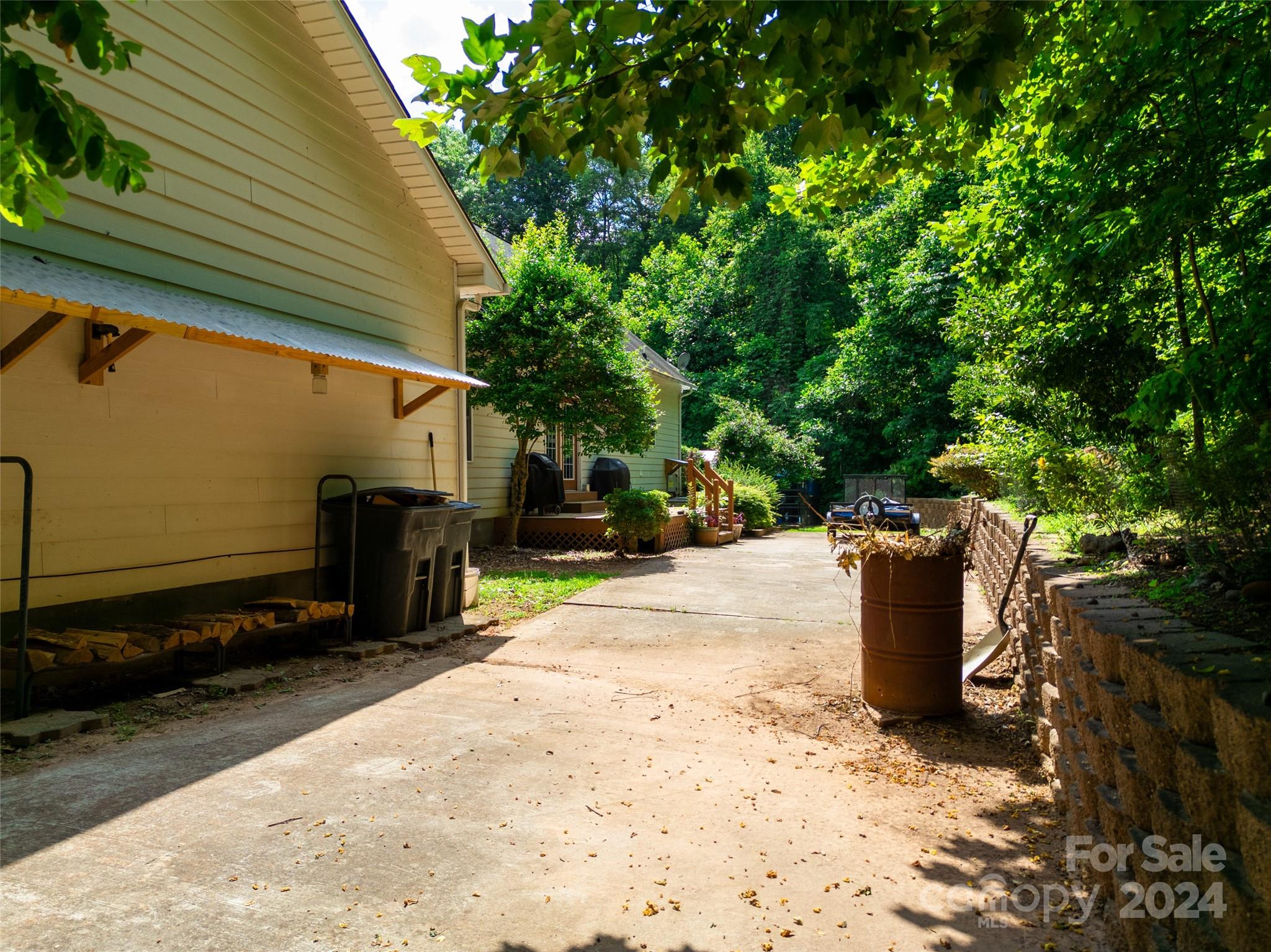 Sunshine Acres - Residential