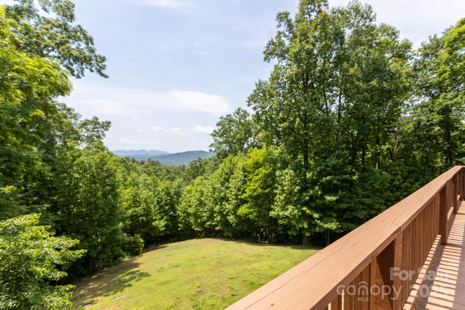 110 Mountain Crest Drive S