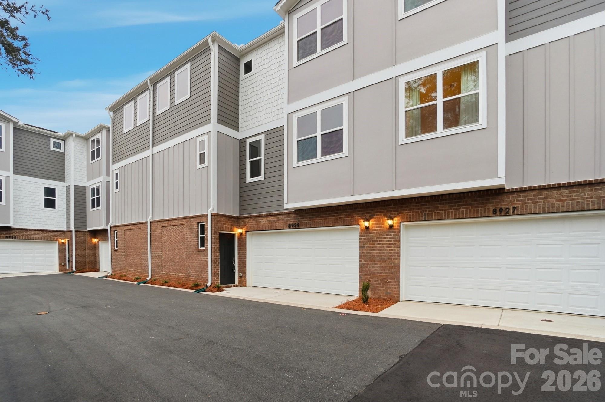 Sharonbrook - Residential