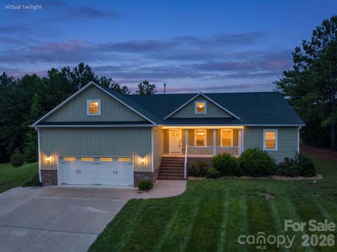 Photo of 8 Waterford Court, Granite Falls, NC 28630 (MLS # 4409898)