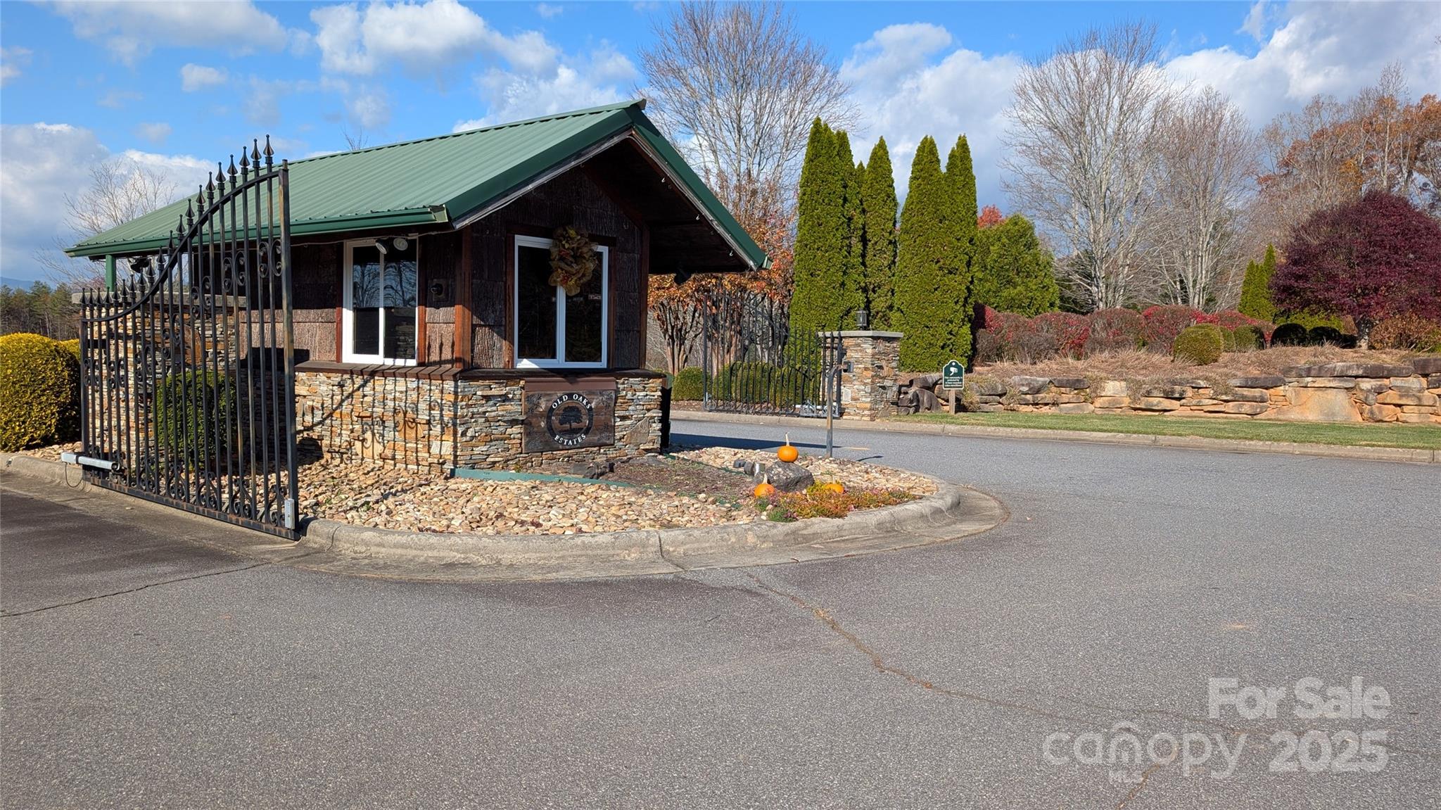 1111 Table View Drive