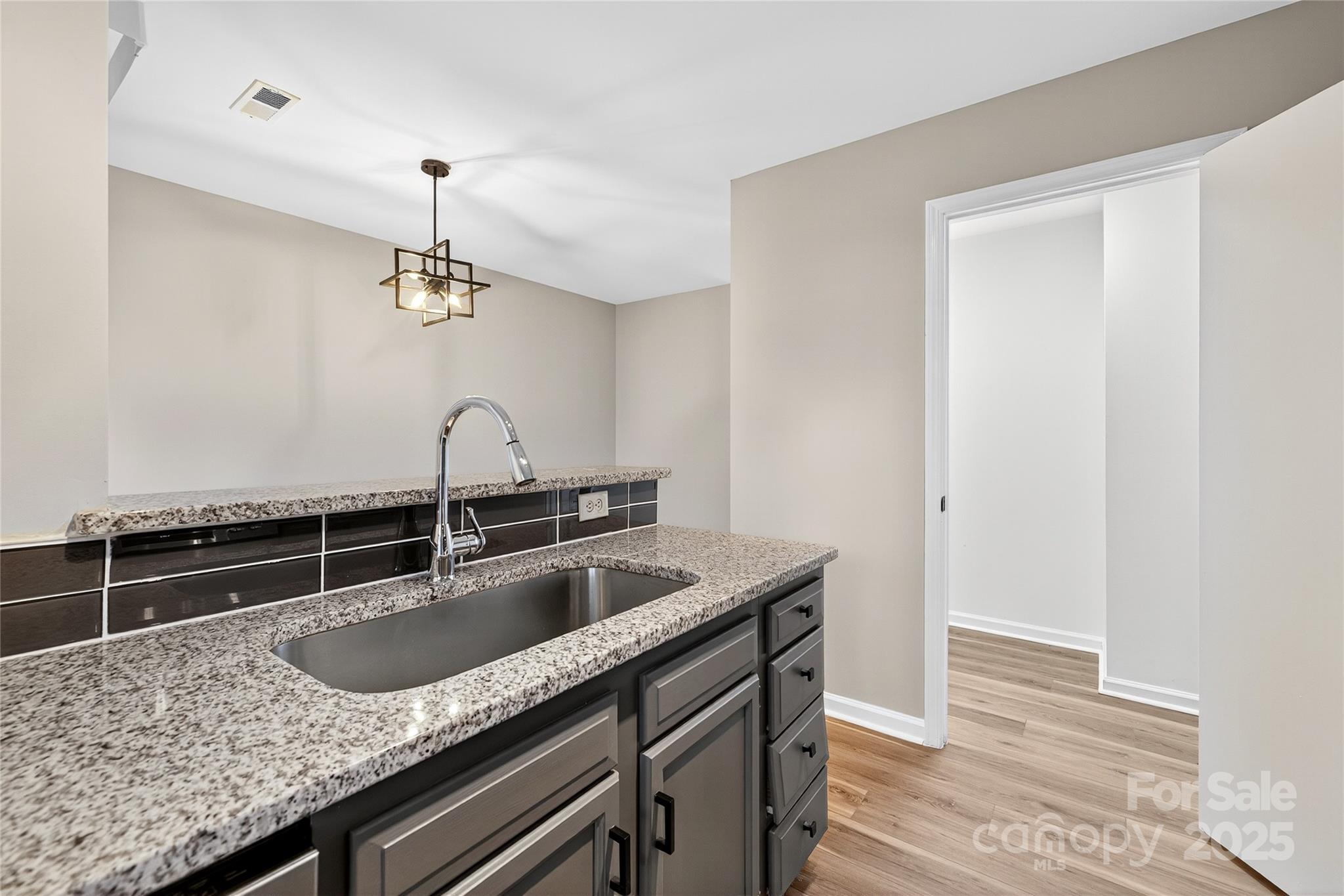 6407 Windsor Gate Lane