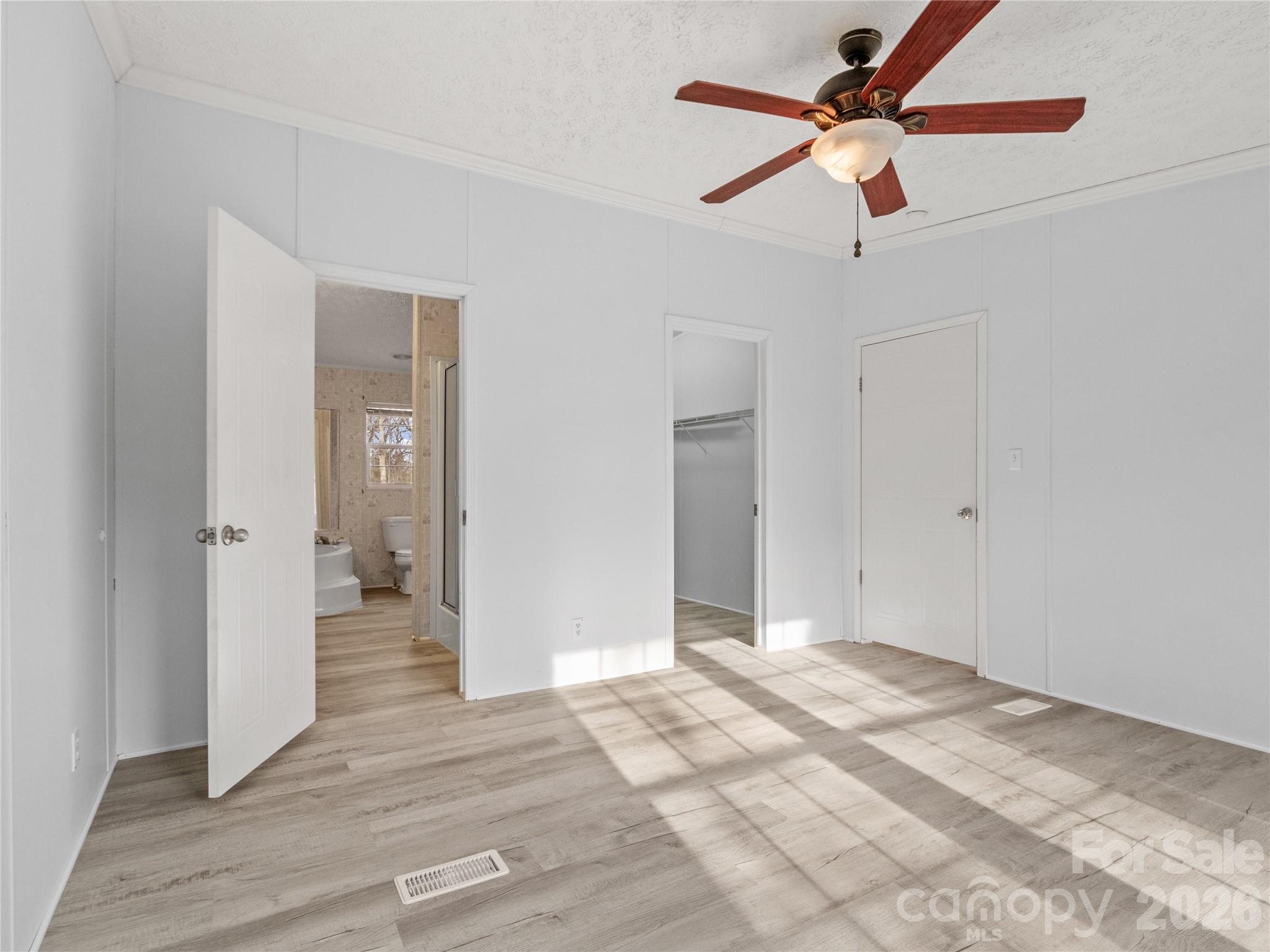 Cherry Hollow - Residential