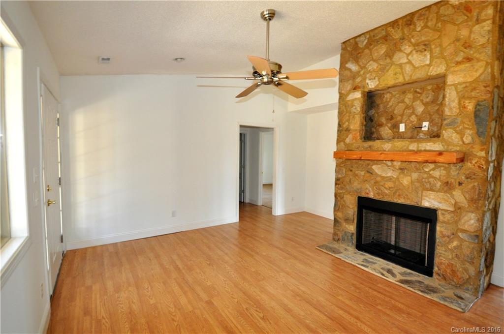 Summit Springs - Residential