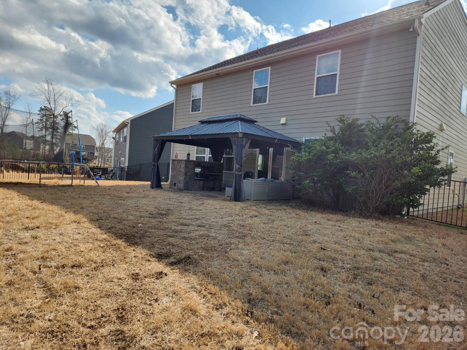 The Palisades - Residential