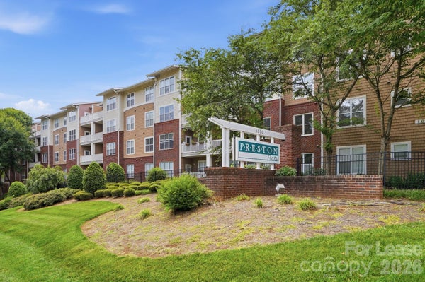 1000 E WOODLAWN RD APT 216, CHARLOTTE, NC 28209 - Image 928b5a8dfb33b982b7869b87f8c3ea93/2176180134