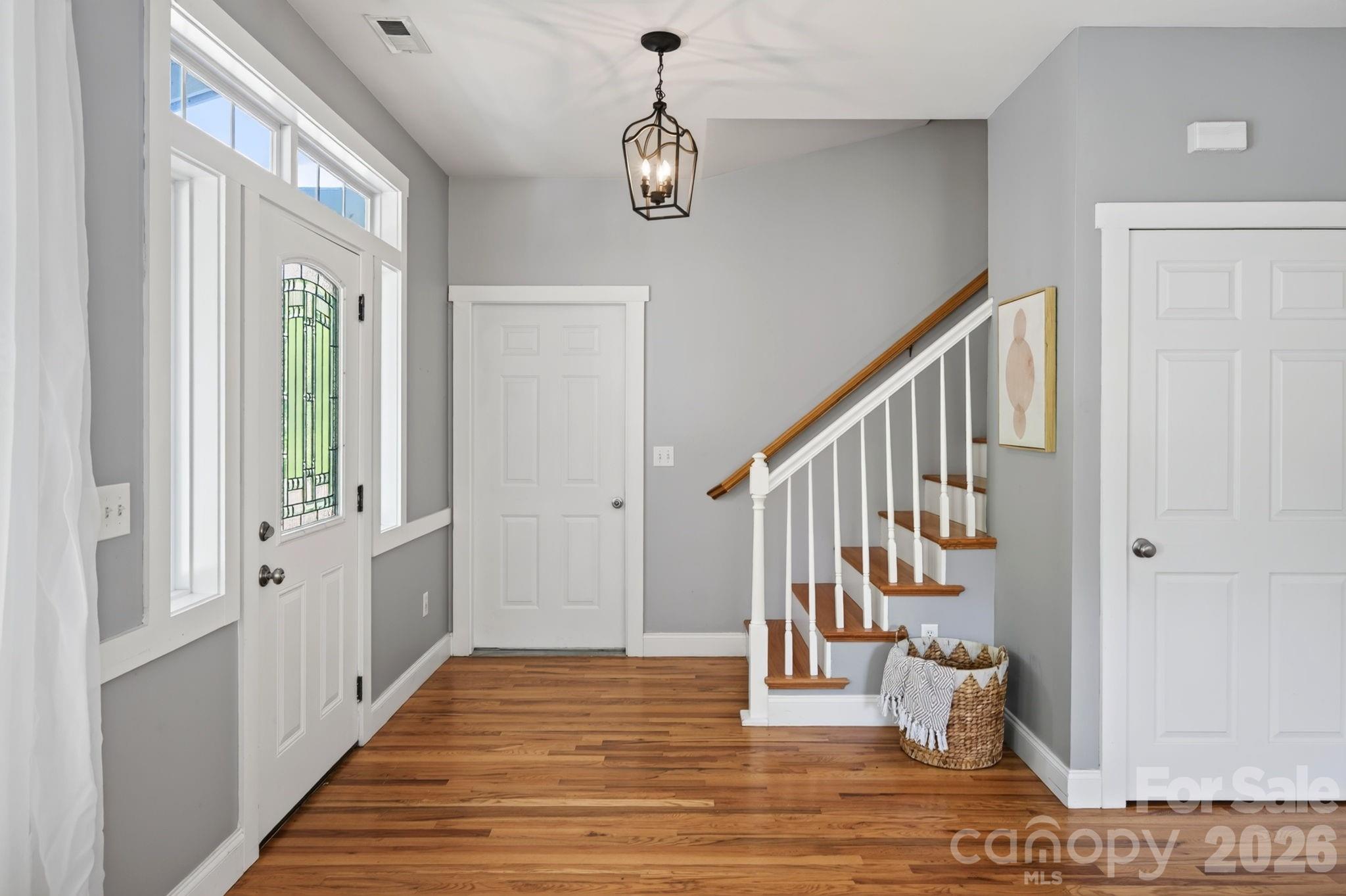 26 Macdougall Lane
