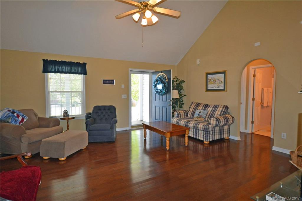 Taylor Oaks - Residential