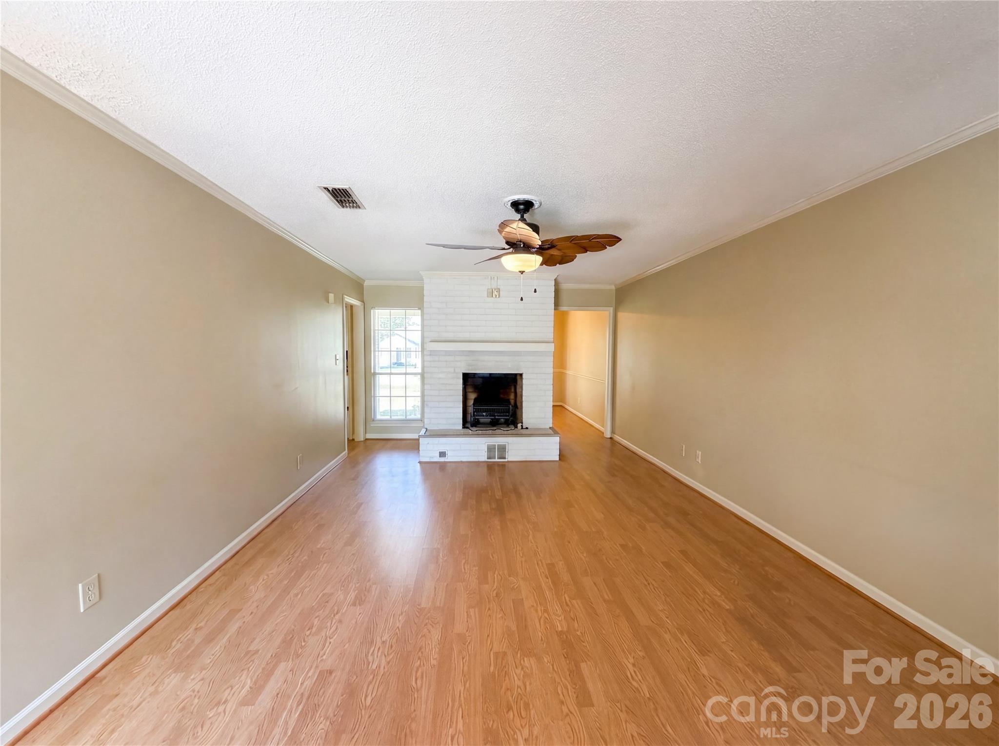 815 Jamestown Drive 3