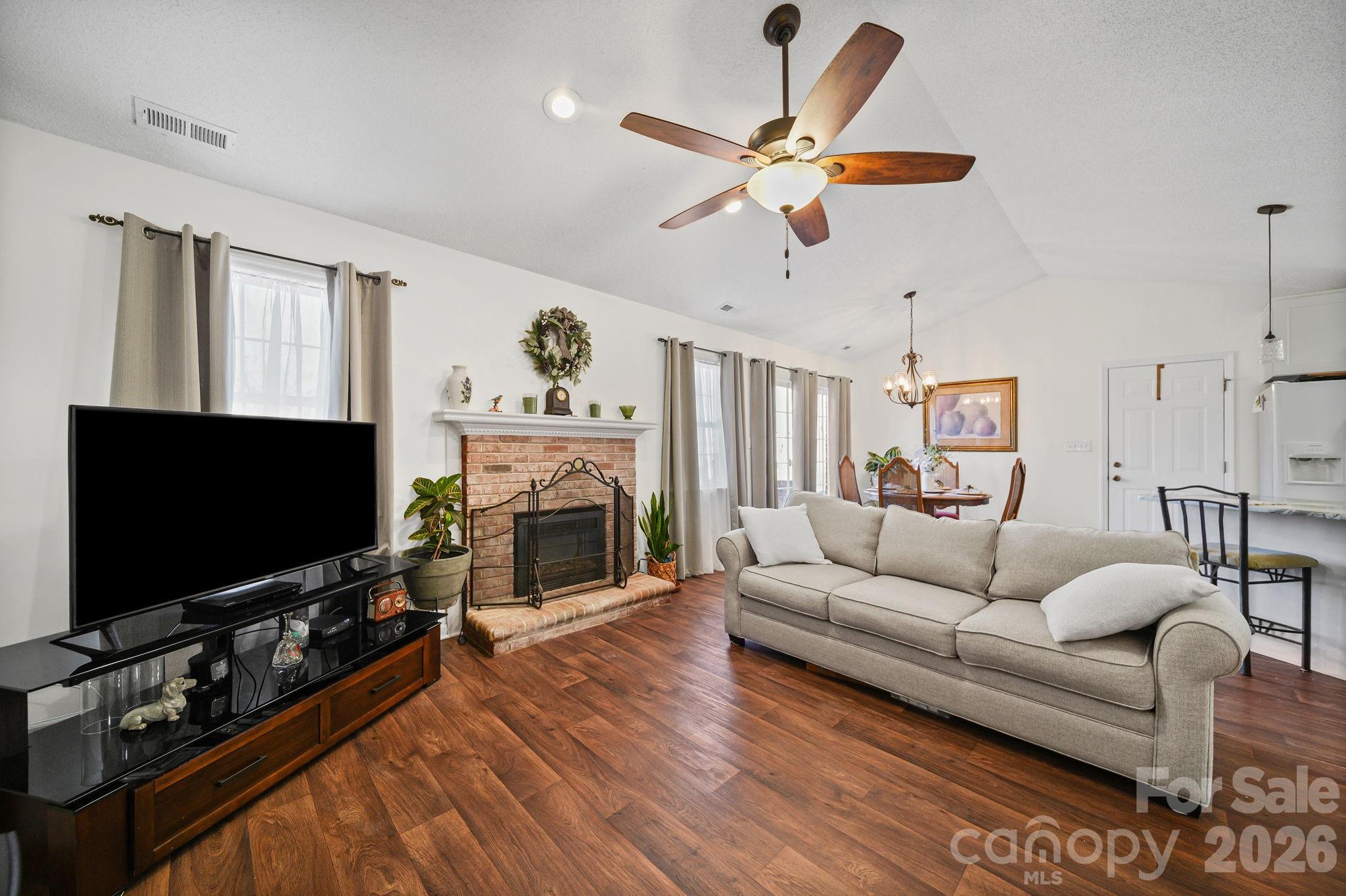 Myers Meadows - Residential