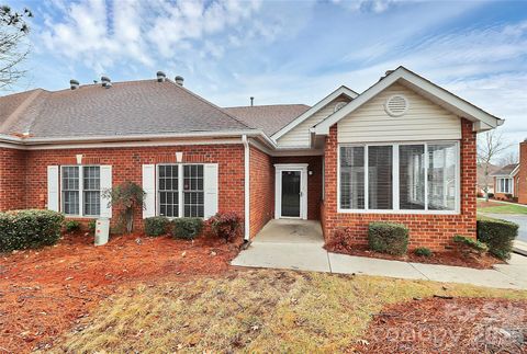 Photo of 8684 Windsor Ridge Drive, Charlotte, NC 28277 (MLS # 4342954)