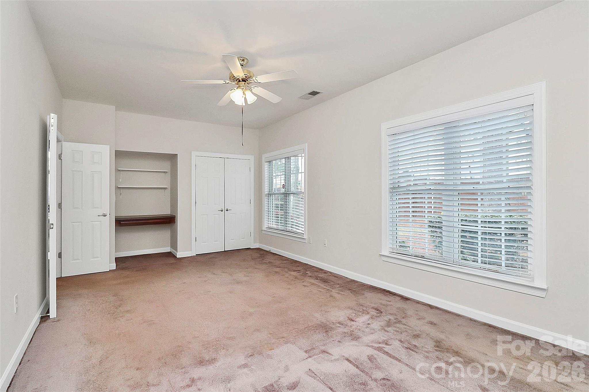 Windsor Oaks - Residential