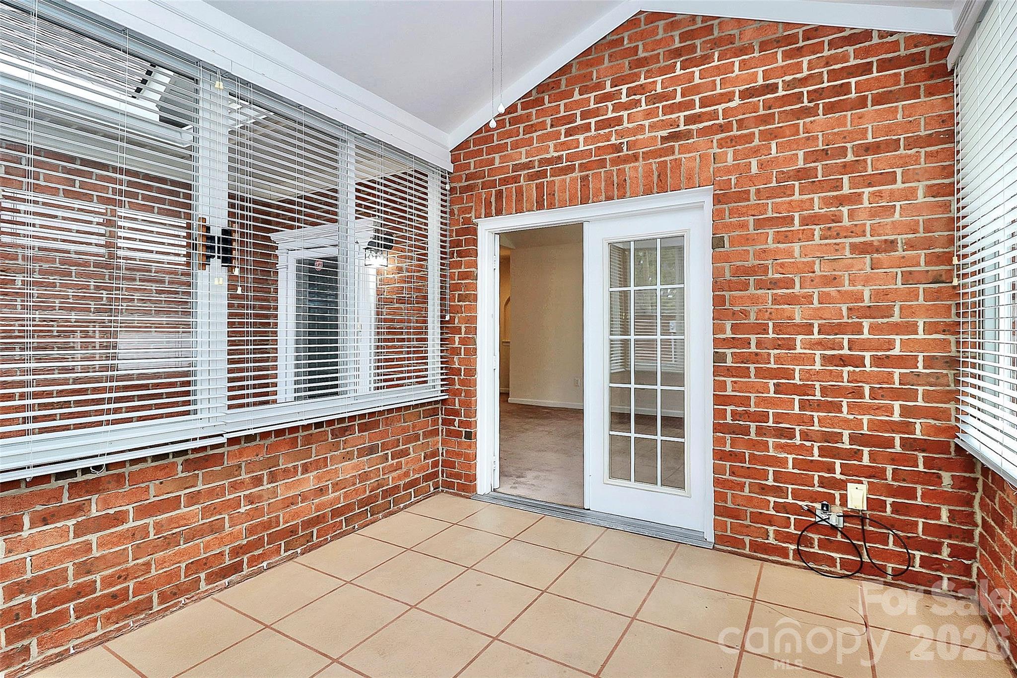 Windsor Oaks - Residential