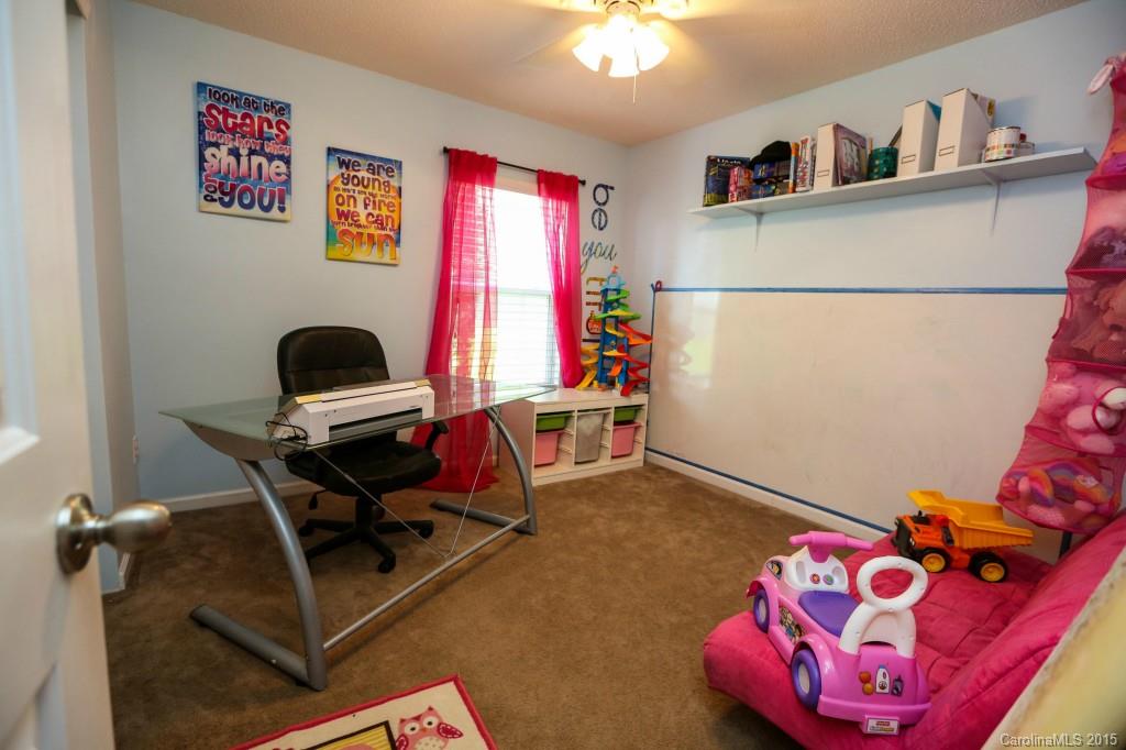 English Trails - Residential