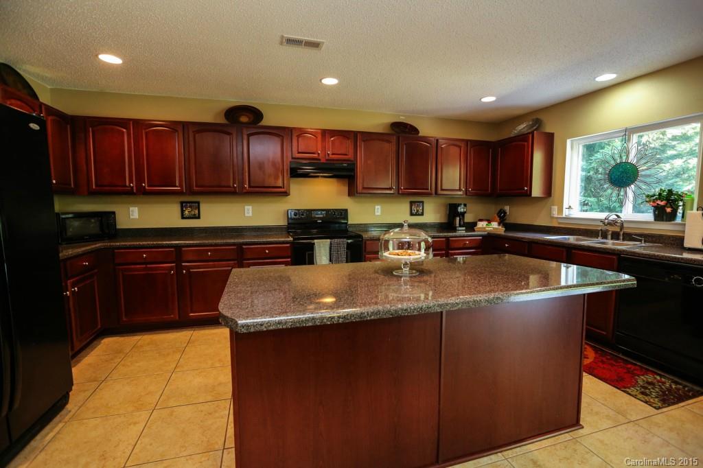 English Trails - Residential