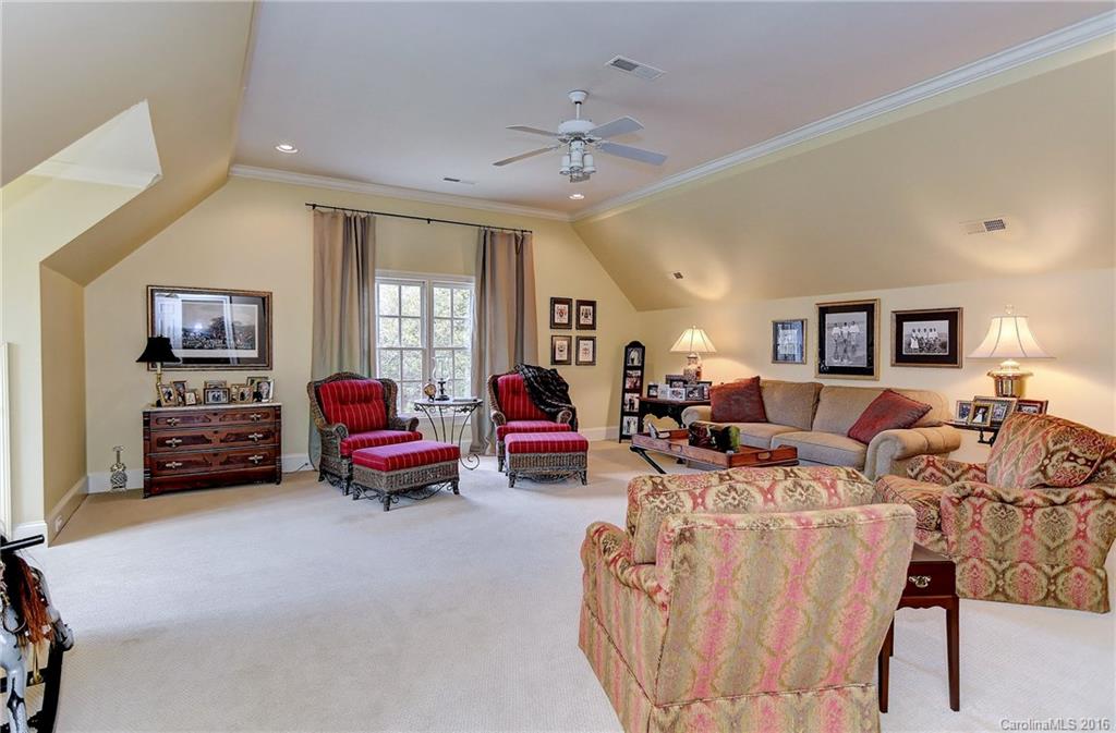 Quail Hollow - Residential