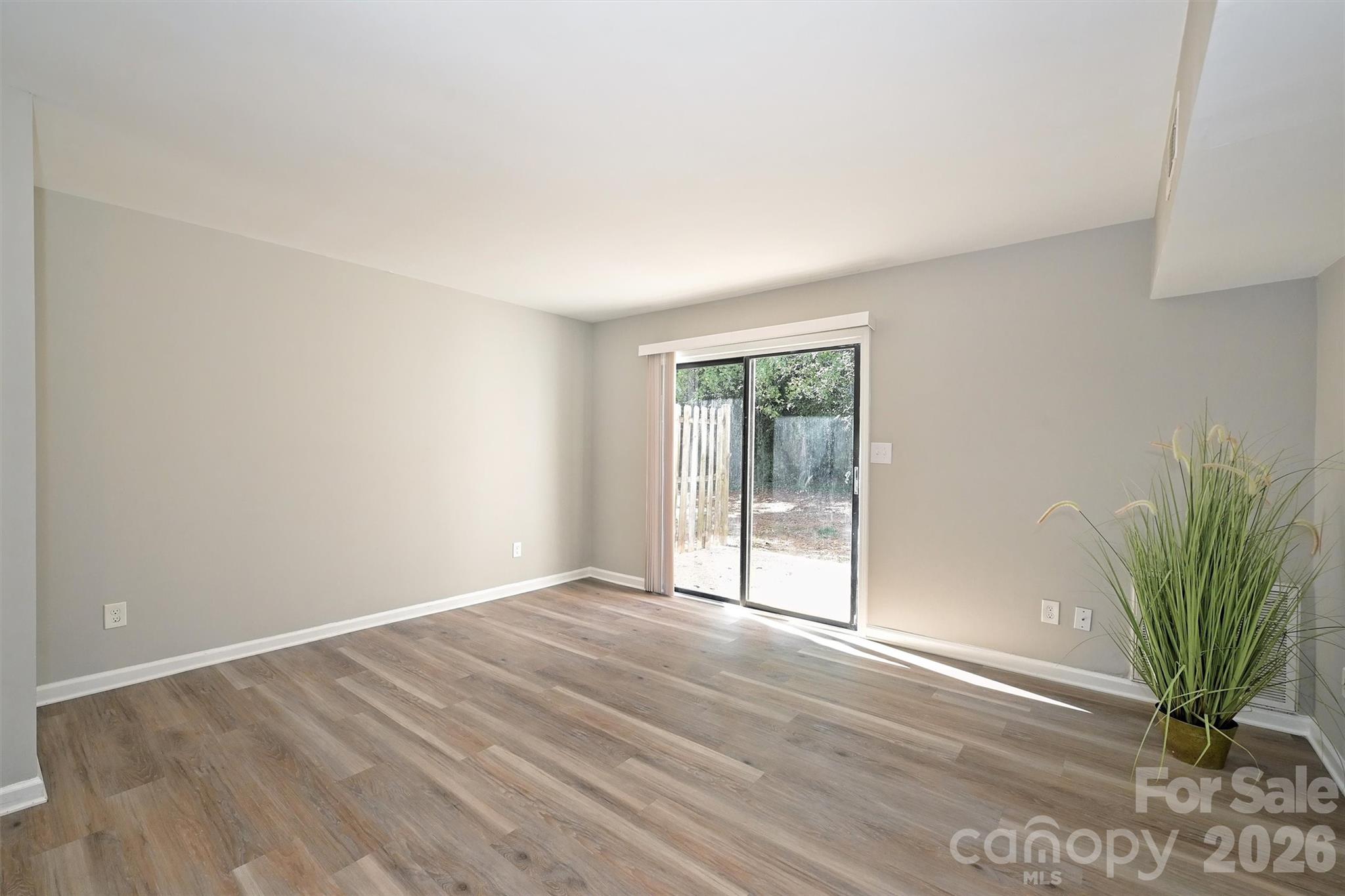 Walker Woods - Residential