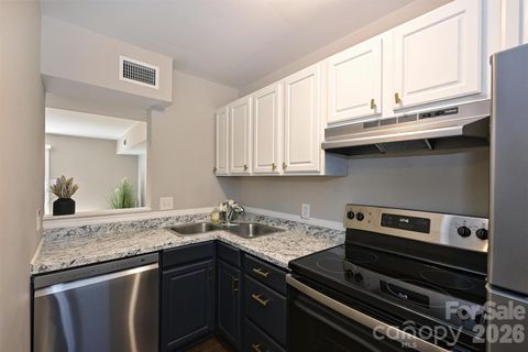 951 Hollywood Street F Charlotte NC 28211