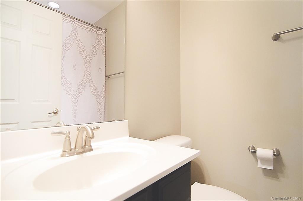 Lake Shore - Residential