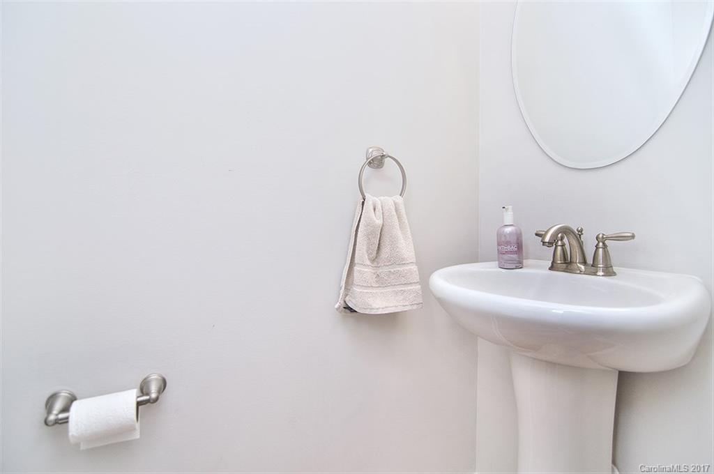 Lake Shore - Residential