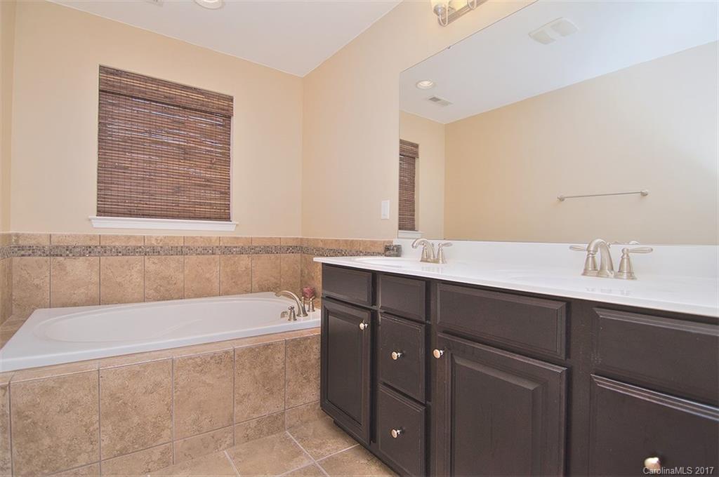 Lake Shore - Residential