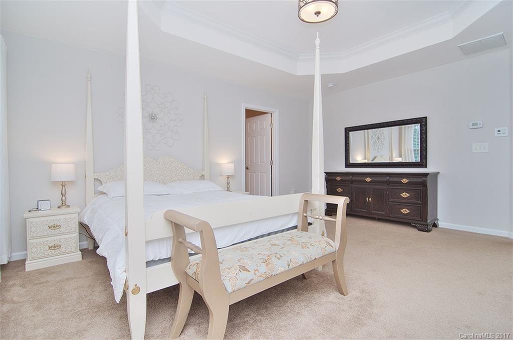 Lake Shore - Residential