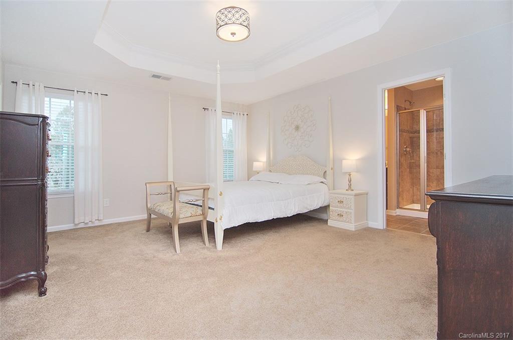 Lake Shore - Residential