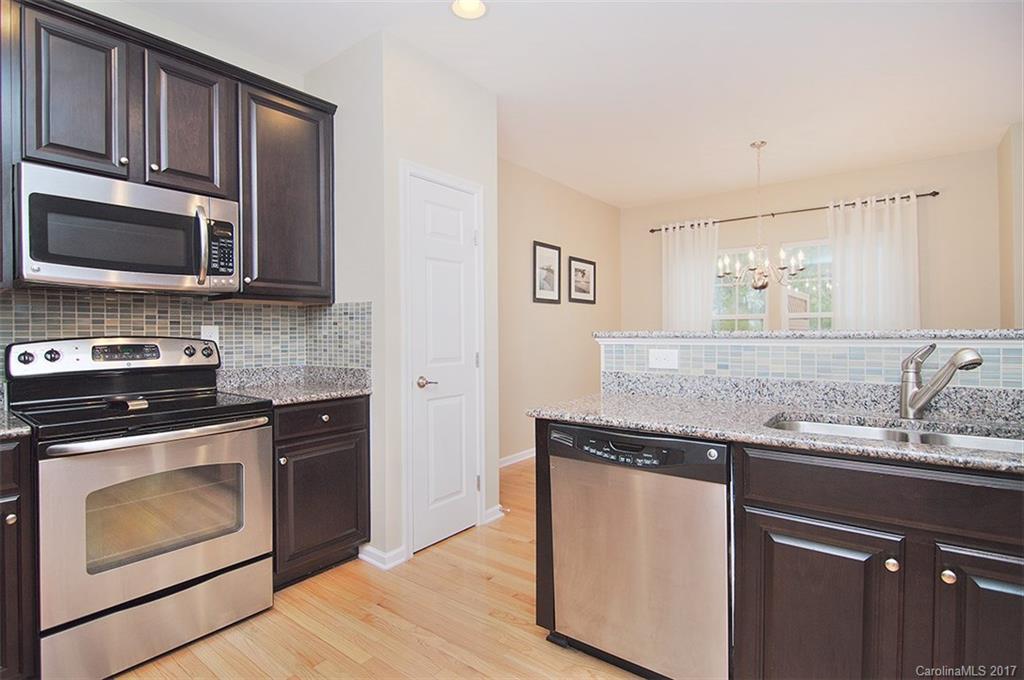 Lake Shore - Residential