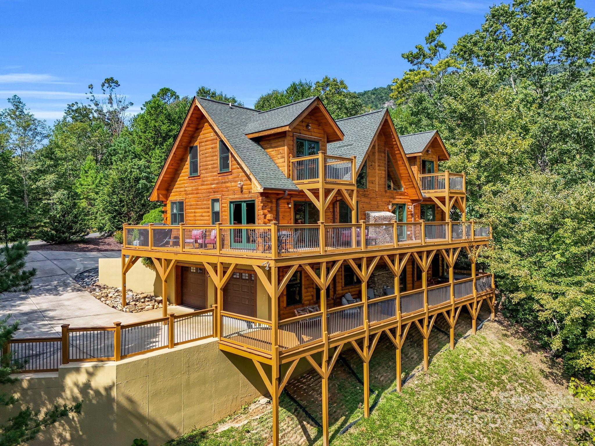 Rumbling Bald on Lake Lure - Residential
