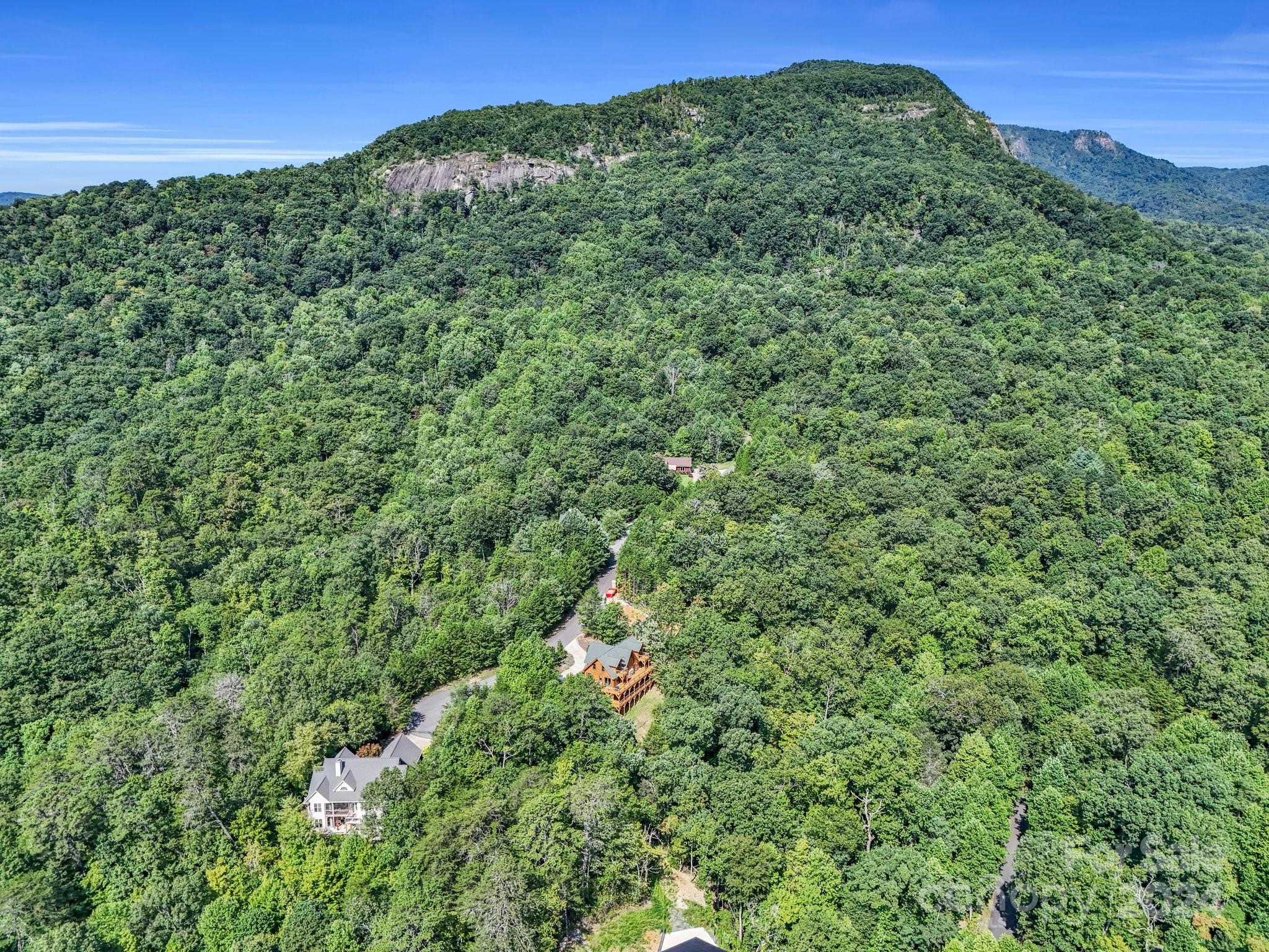 219 Highland Heights