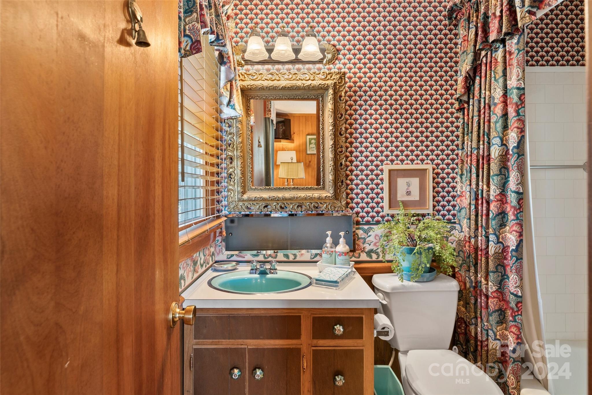 Gingercake Acres - Residential