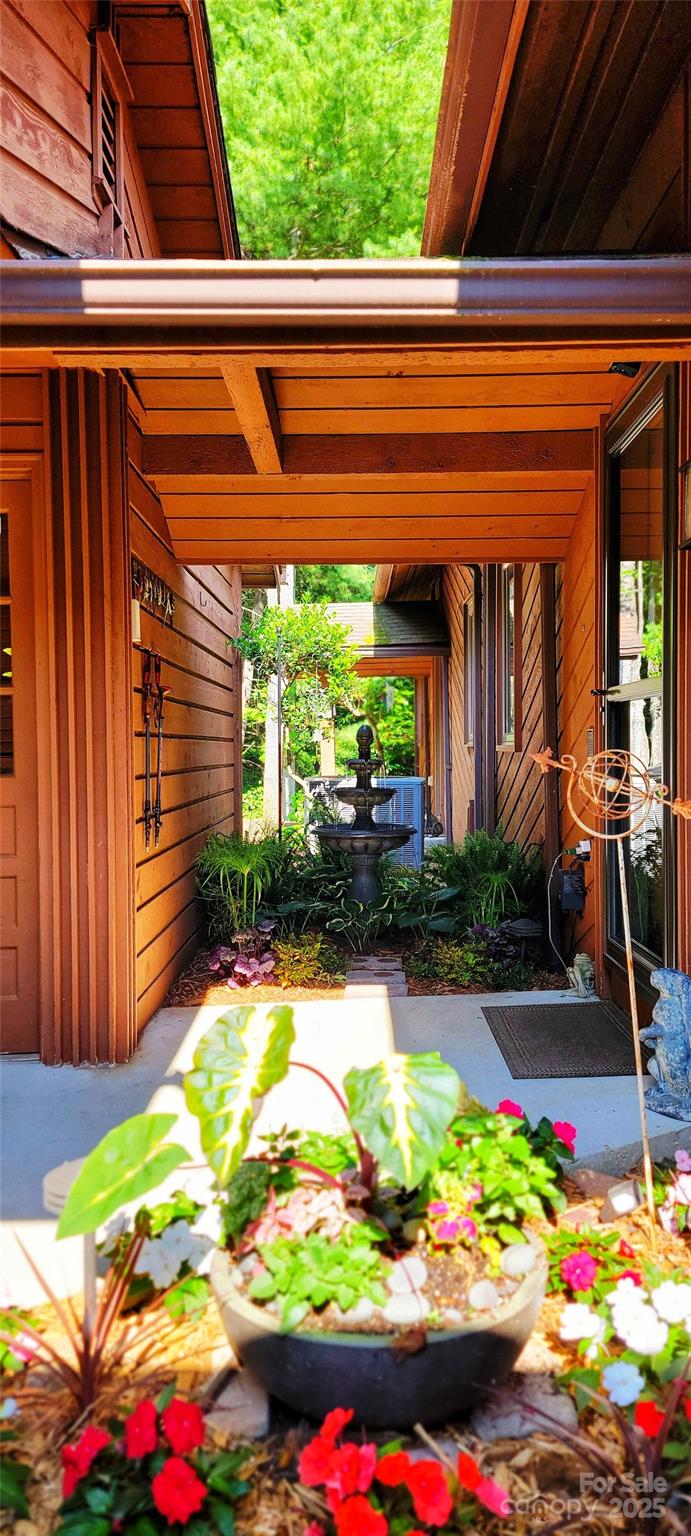 308 Woodfield Drive