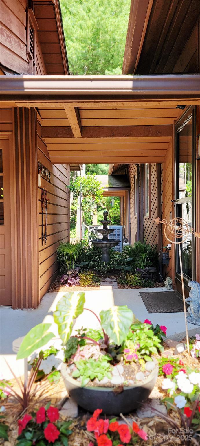 308 Woodfield Drive