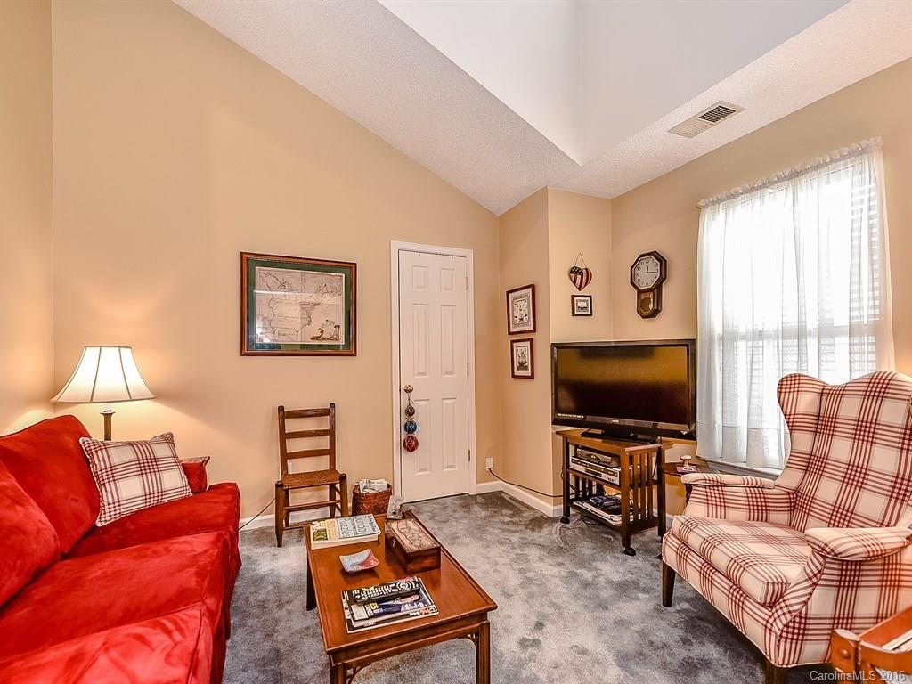 Steelechase - Residential