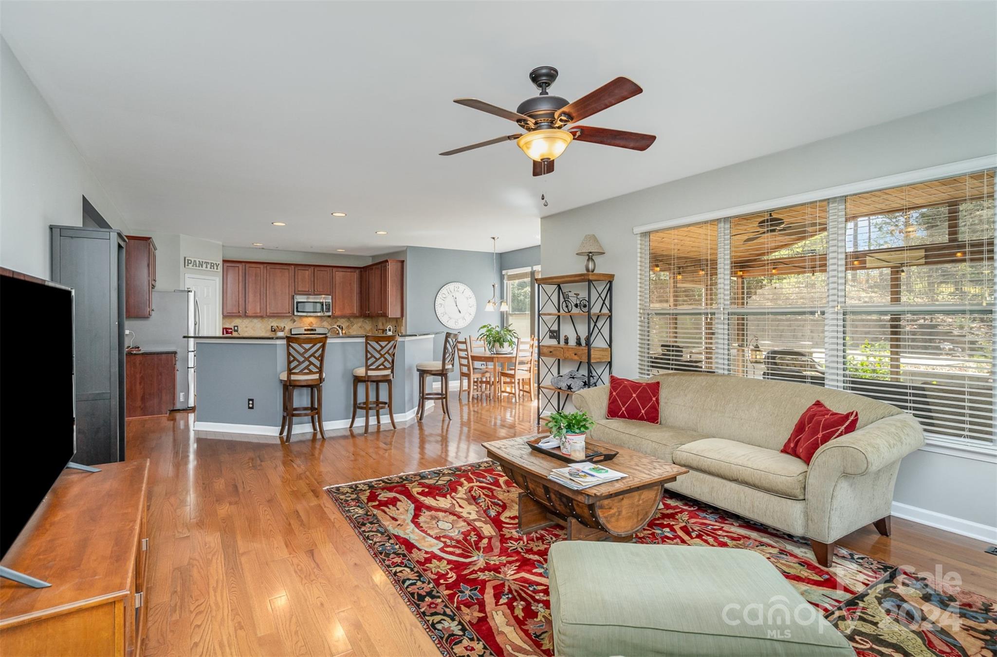 Fox Ridge - Residential