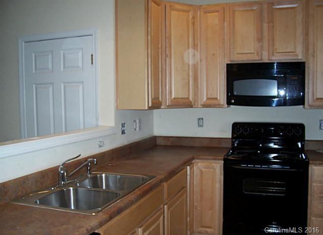 Charlotte Pines - Residential Lease