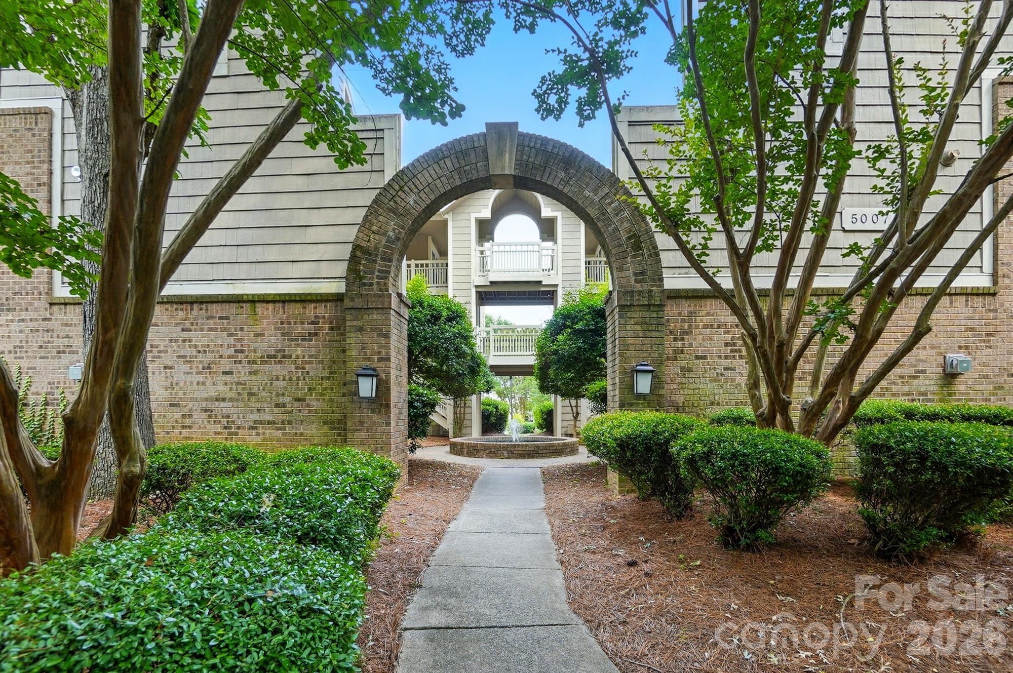 5007 Sharon Road