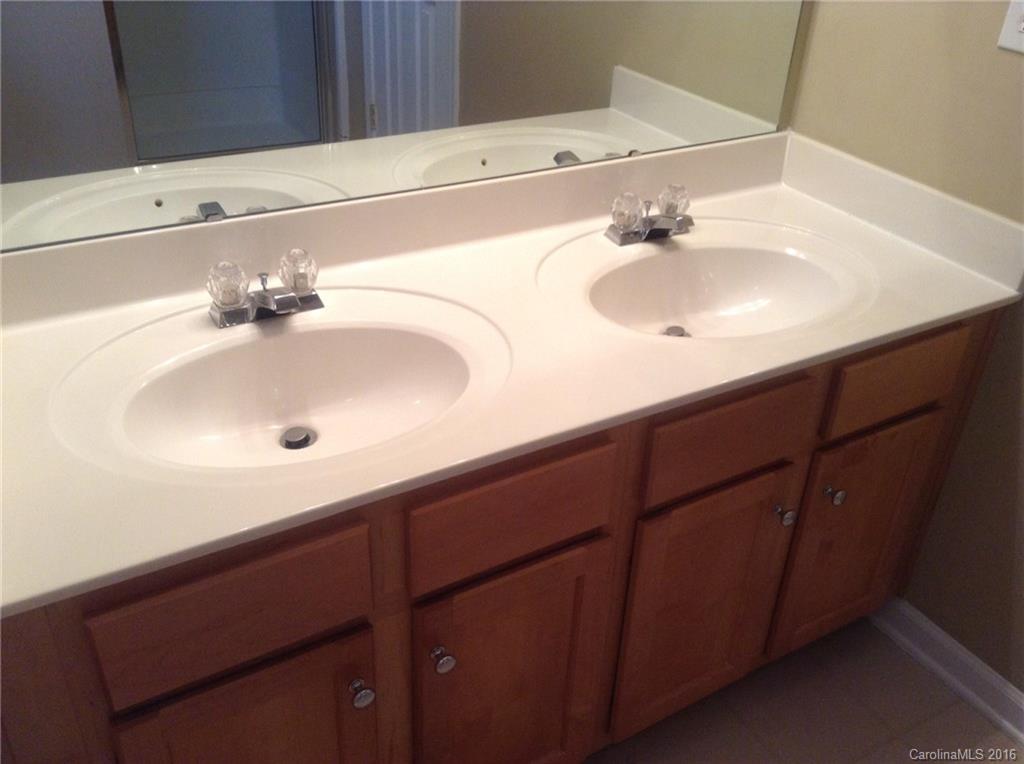 Poplar Woods - Residential Lease