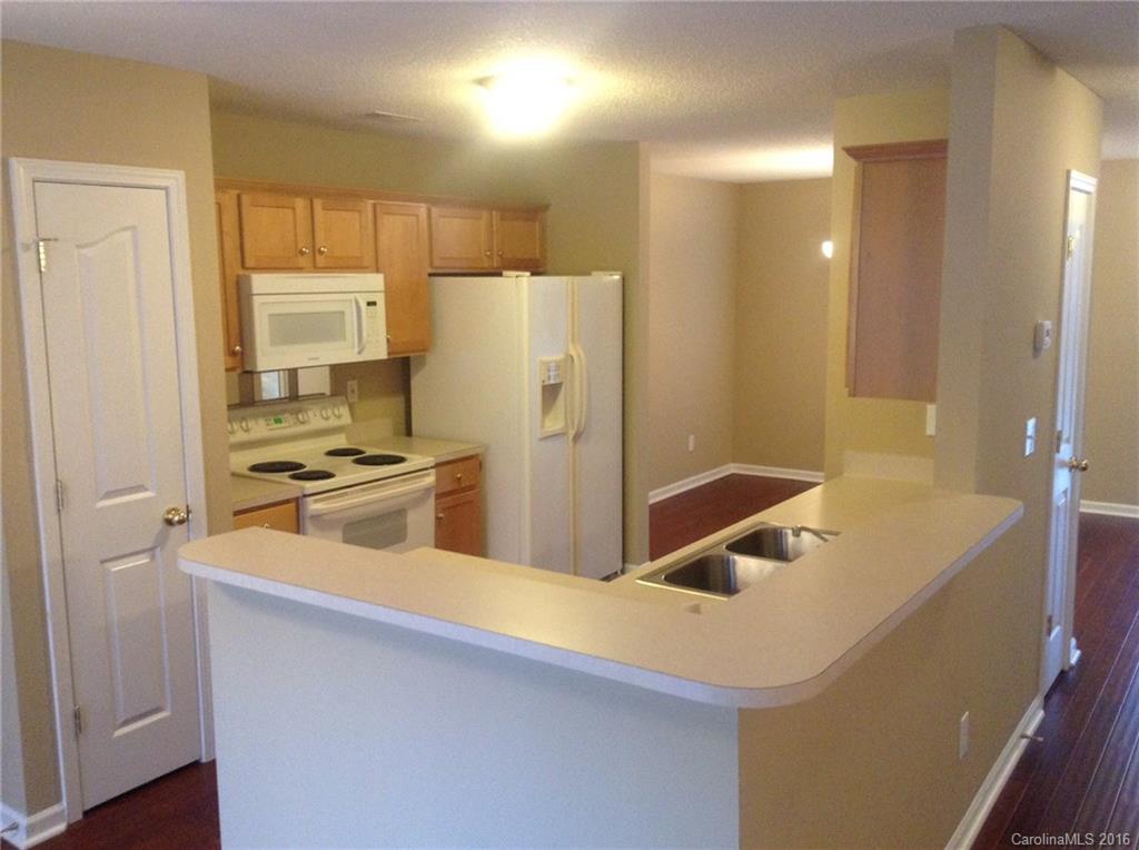 Poplar Woods - Residential Lease