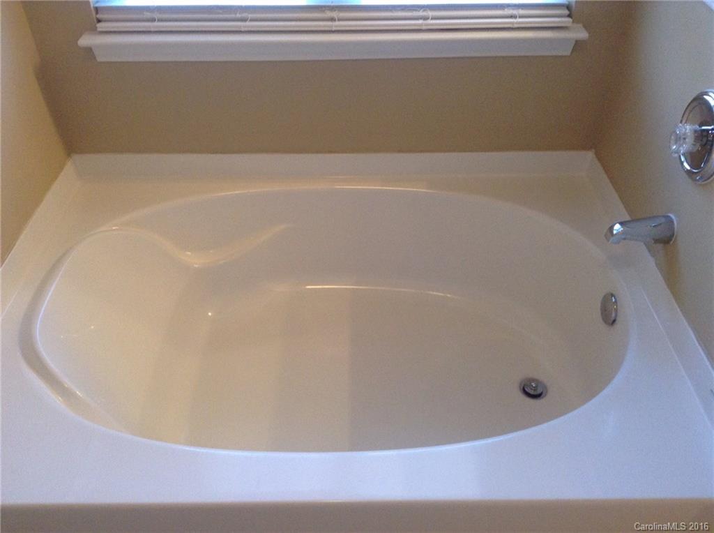 Poplar Woods - Residential Lease