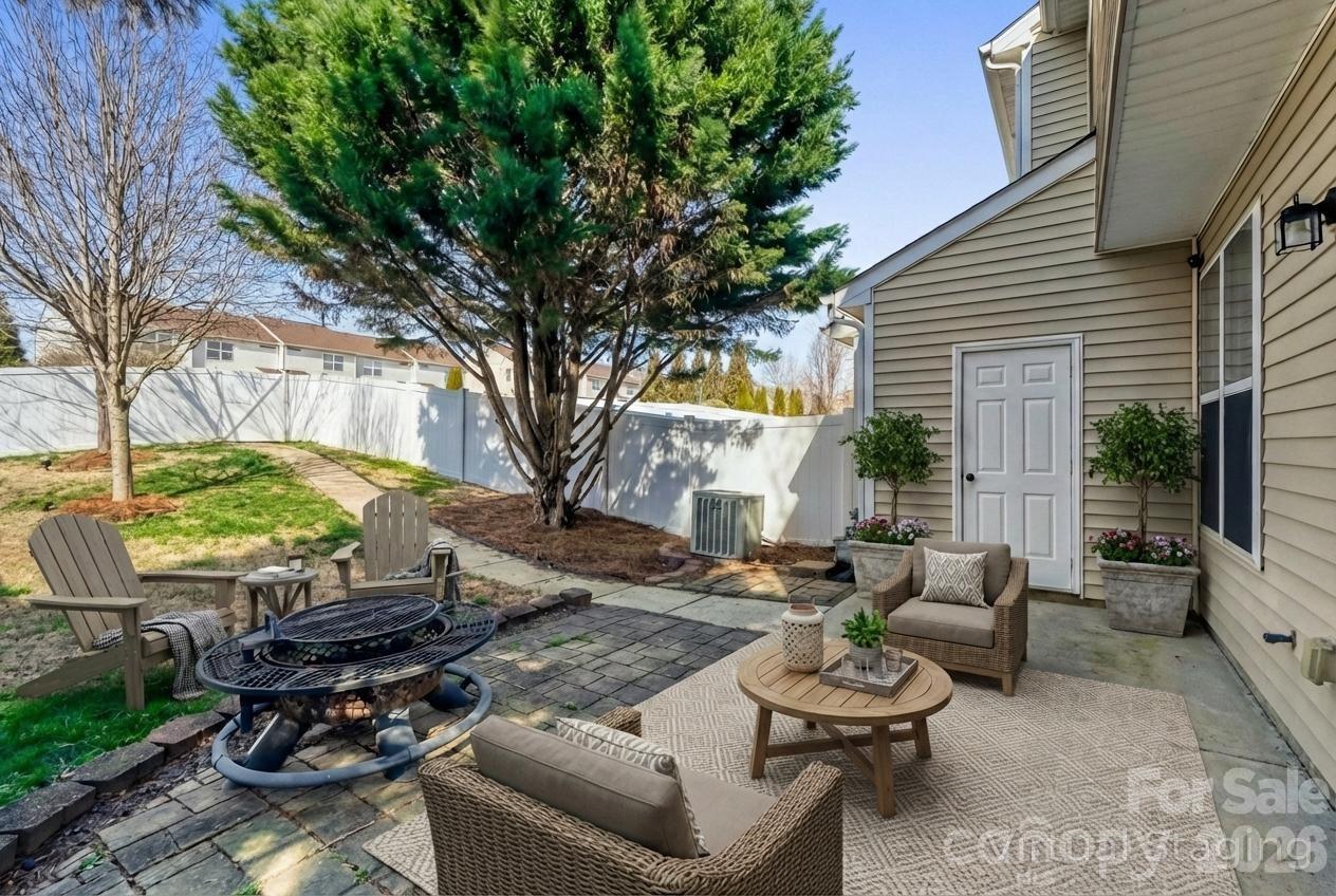 Villages At Rosedale - Residential