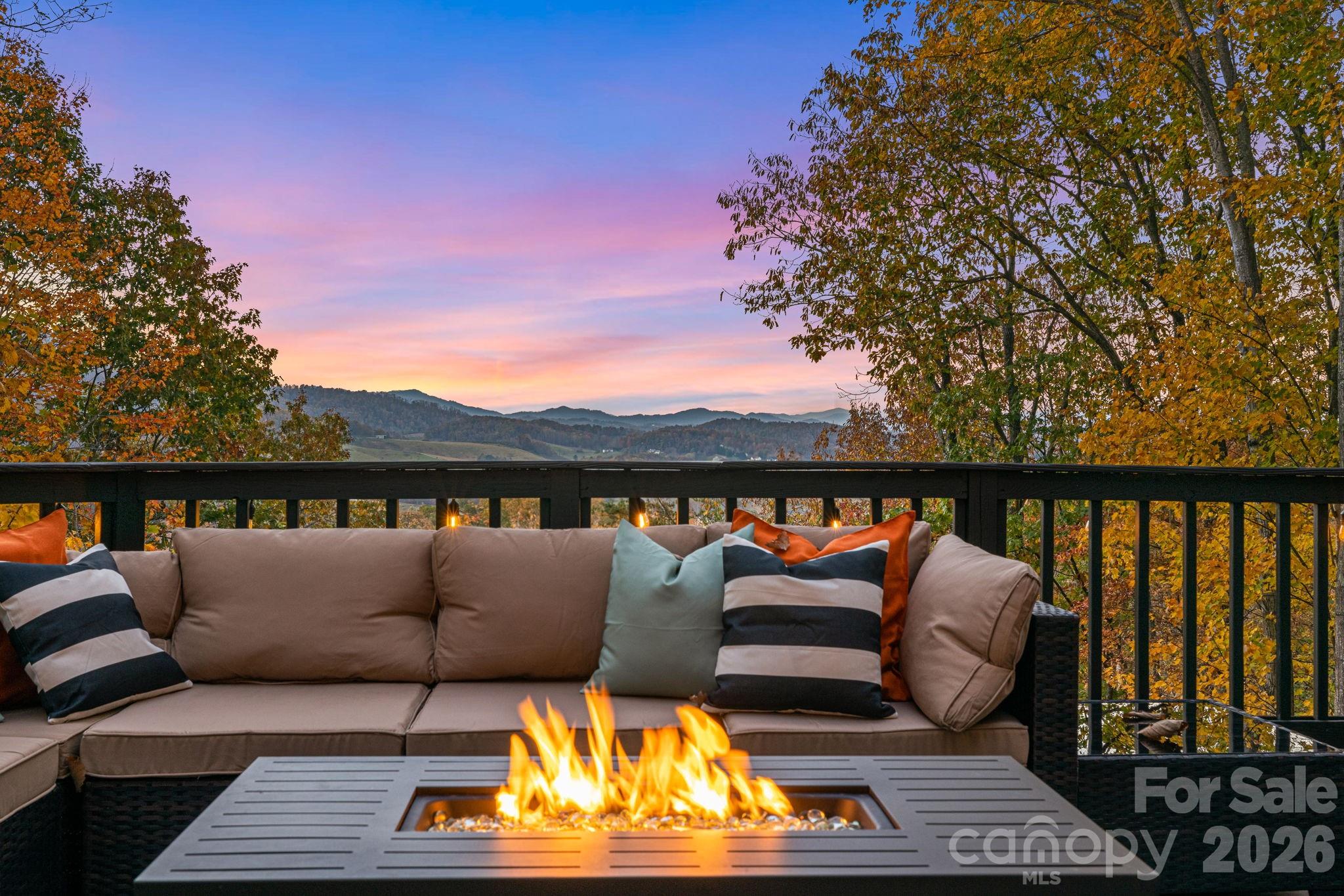 185 Blossom Ridge