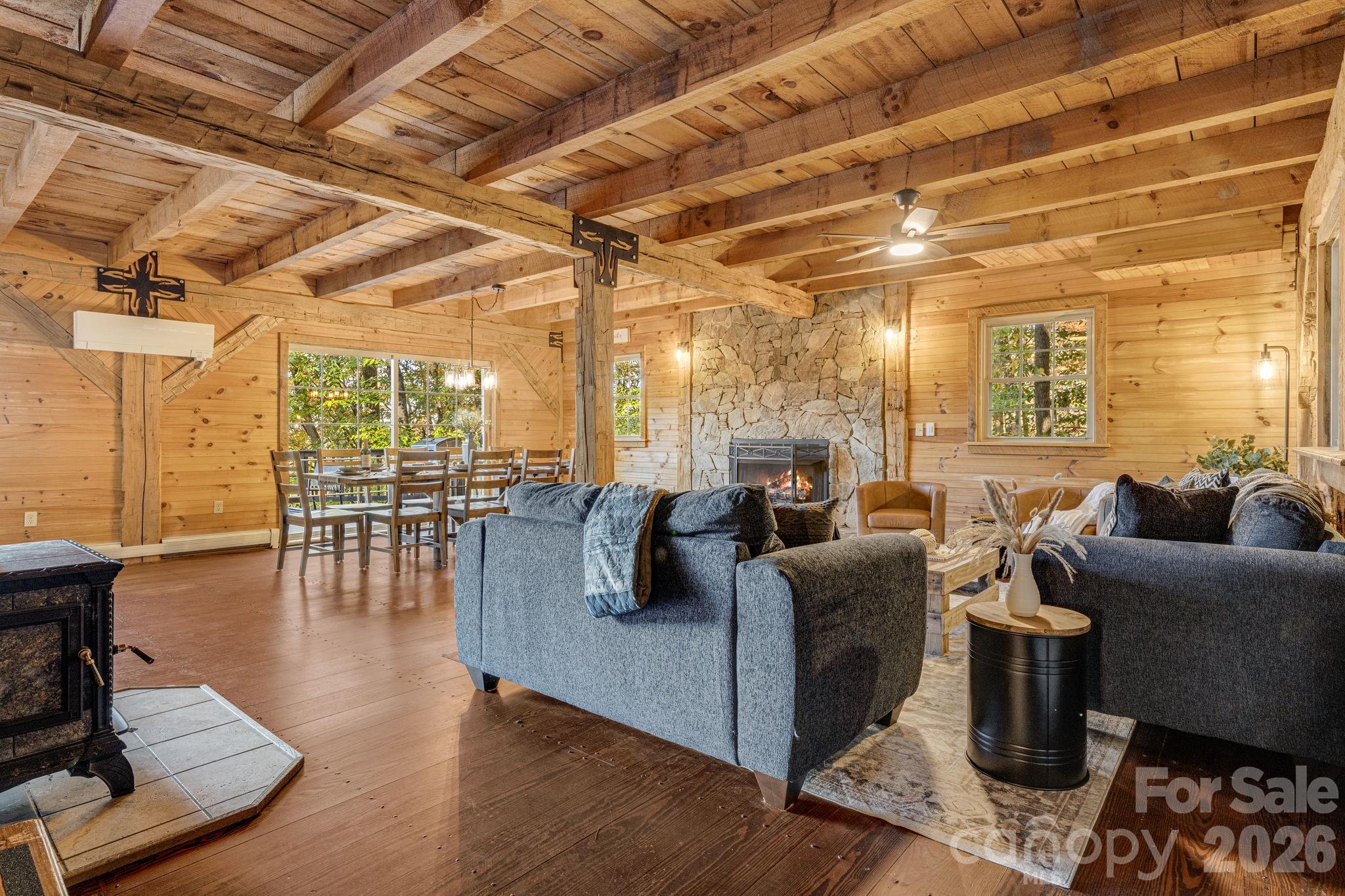 185 Blossom Ridge