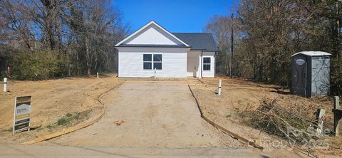 1011 Indiana Street Kannapolis NC 28083