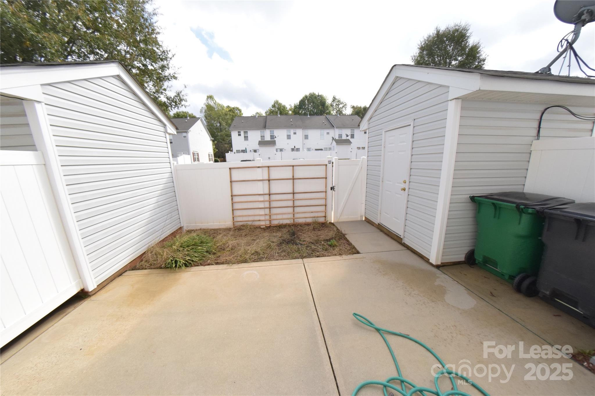 Newell Crossing - Residential Lease