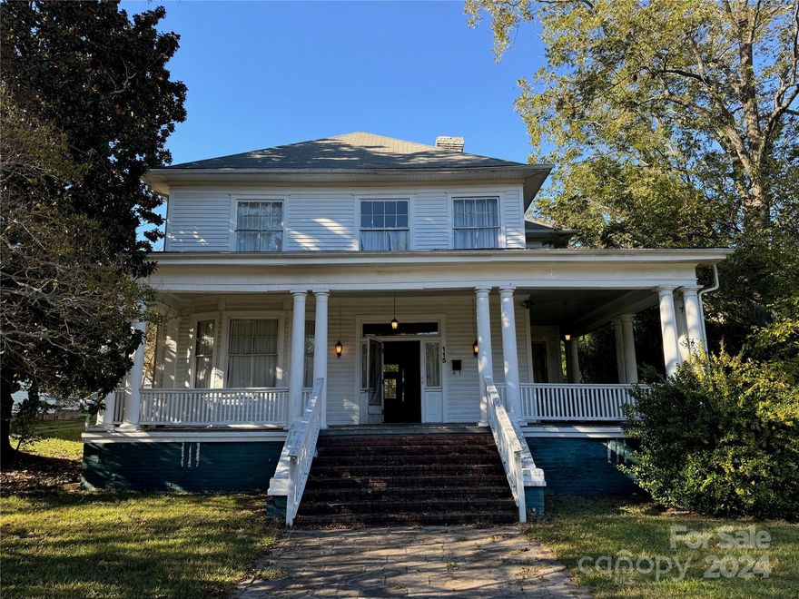 Investor Special! This property is packed with potential and offers tons of character, perfect for investors or anyone looking to renovate a home with historic charm.
Original architectural details and classic design elements give this property a timeless appeal. It’s a blank canvas waiting for someone to restore its former glory and add their personal touch. With a generous layout, the home offers plenty of space to reimagine and transform. Whether you’re interested in an open concept or traditional style, there’s room to create your ideal space. The property has original hardwood floors that are ready to be restored. These floors add warmth and character, providing a solid foundation for future renovations. Sold as-is, this home presents a fantastic opportunity for investors. With some vision and work, this property has the potential to be a stunning home or profitable rental. Large lot offering outdoor space for landscaping, gardening, or entertaining.