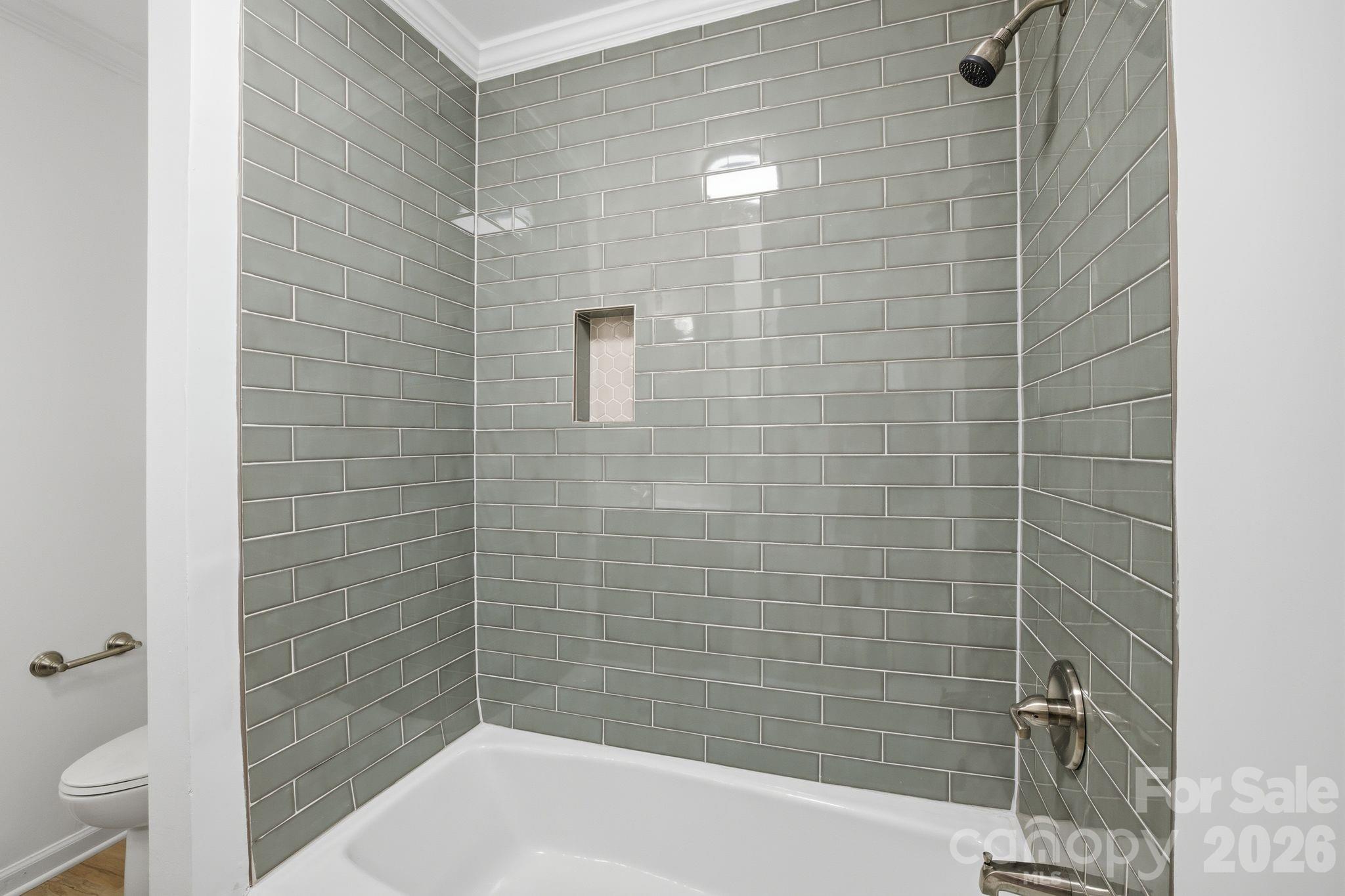 Springfield Square - Residential