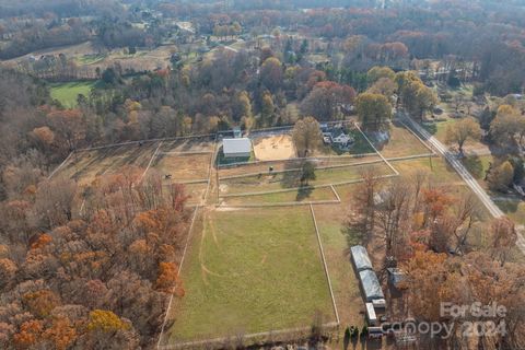 A home in Kernersville