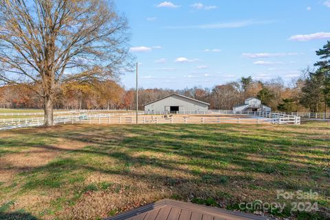 A home in Kernersville