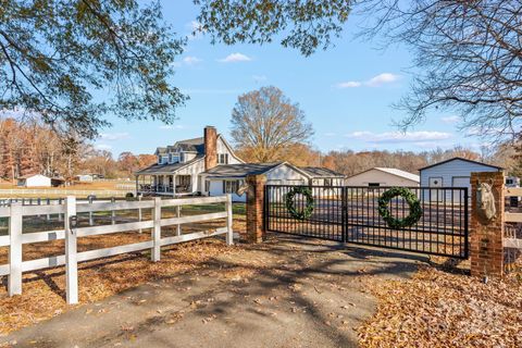 A home in Kernersville